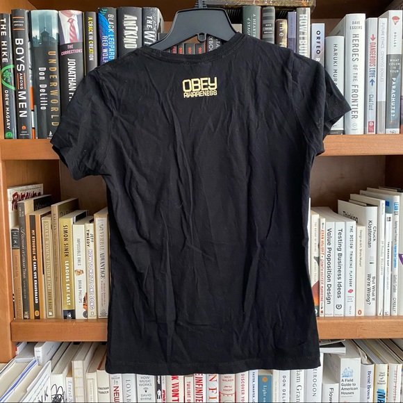Obey tee - SALE - Picture 2 of 4